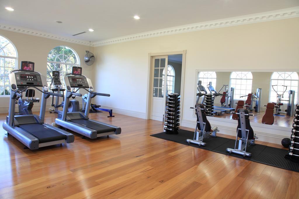 Milton Park Country House Hotel & Spa เบาว์รัล ภายนอก รูปภาพ