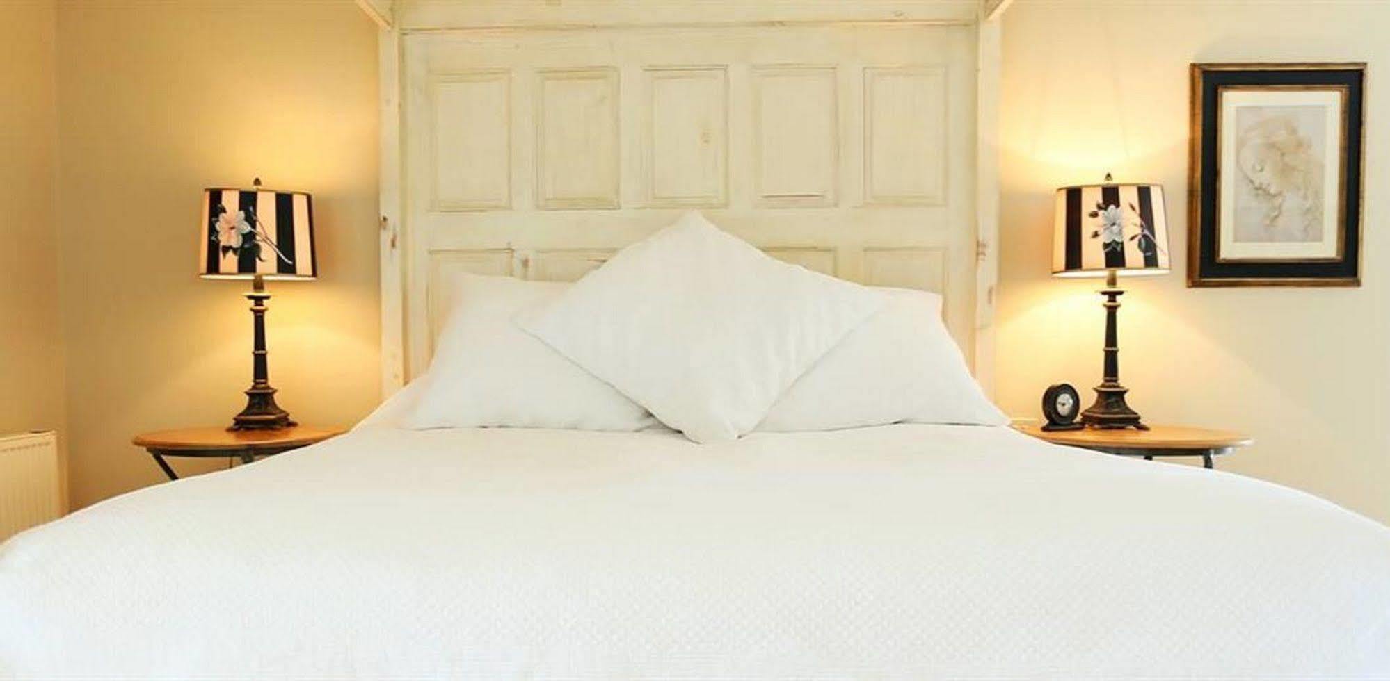 Milton Park Country House Hotel & Spa เบาว์รัล ภายนอก รูปภาพ