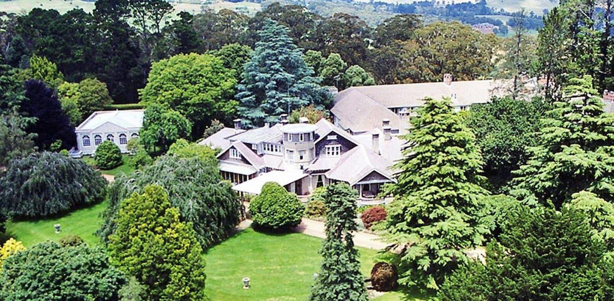 Milton Park Country House Hotel & Spa เบาว์รัล ภายนอก รูปภาพ